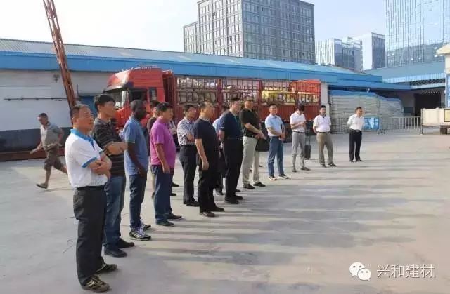 景洪|记事|湖北省住建厅、设计院领导及专家一行 莅临星河集团参观指导